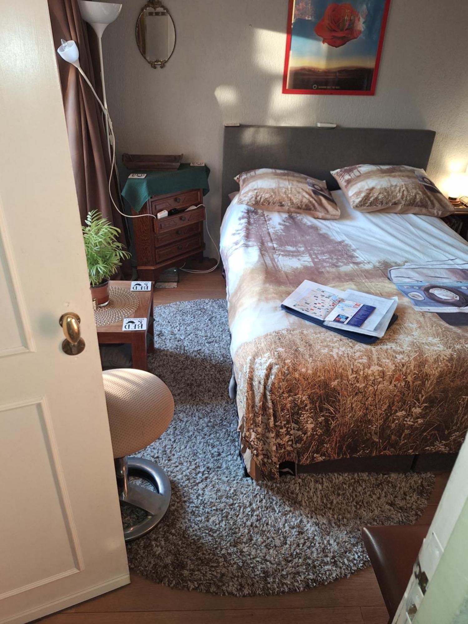 Homey Budget Bedroom Amsterdam Exterior photo